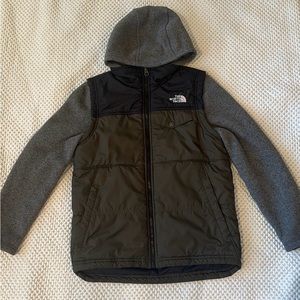 The North Face boys Gordon Lyons jacket!